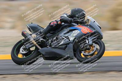 media/Jan-14-2023-SoCal Trackdays (Sat) [[497694156f]]/Turn 4 Set 2 (1030am)/